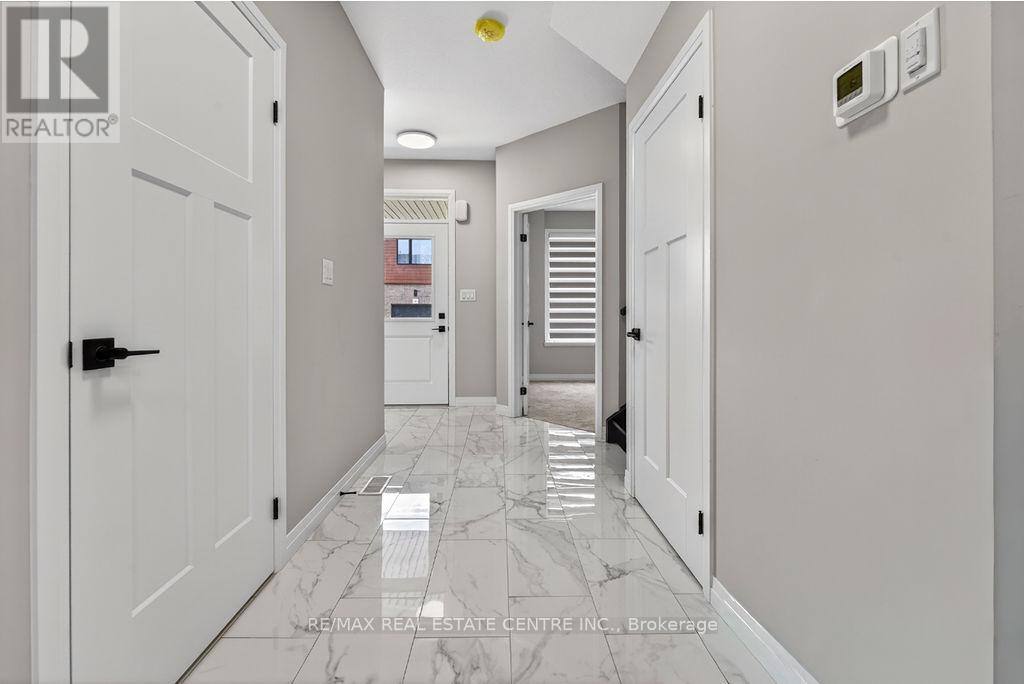 #9 264 BLAIR ROAD - 5