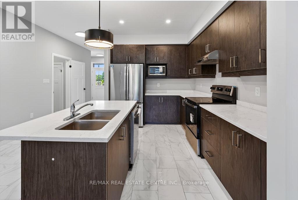 #9 264 BLAIR ROAD - 8