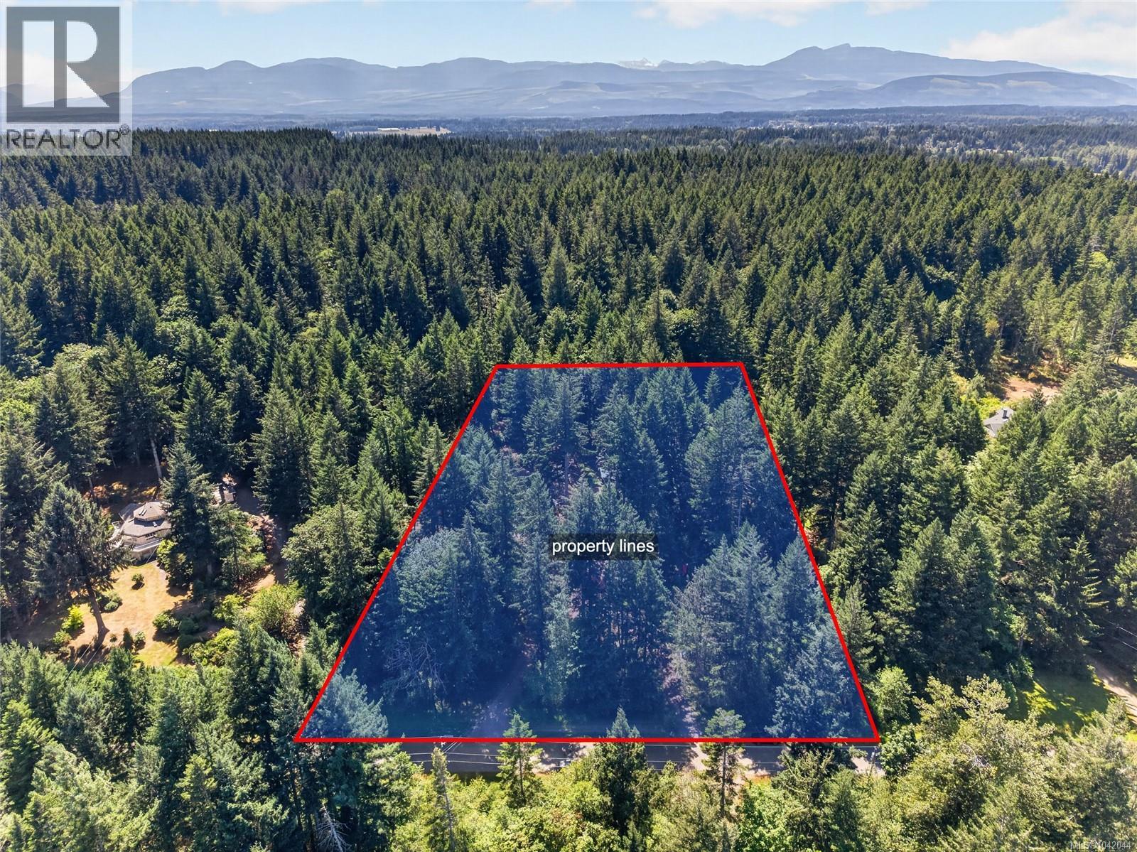 5749 Sea Terrace Rd, Courtenay
