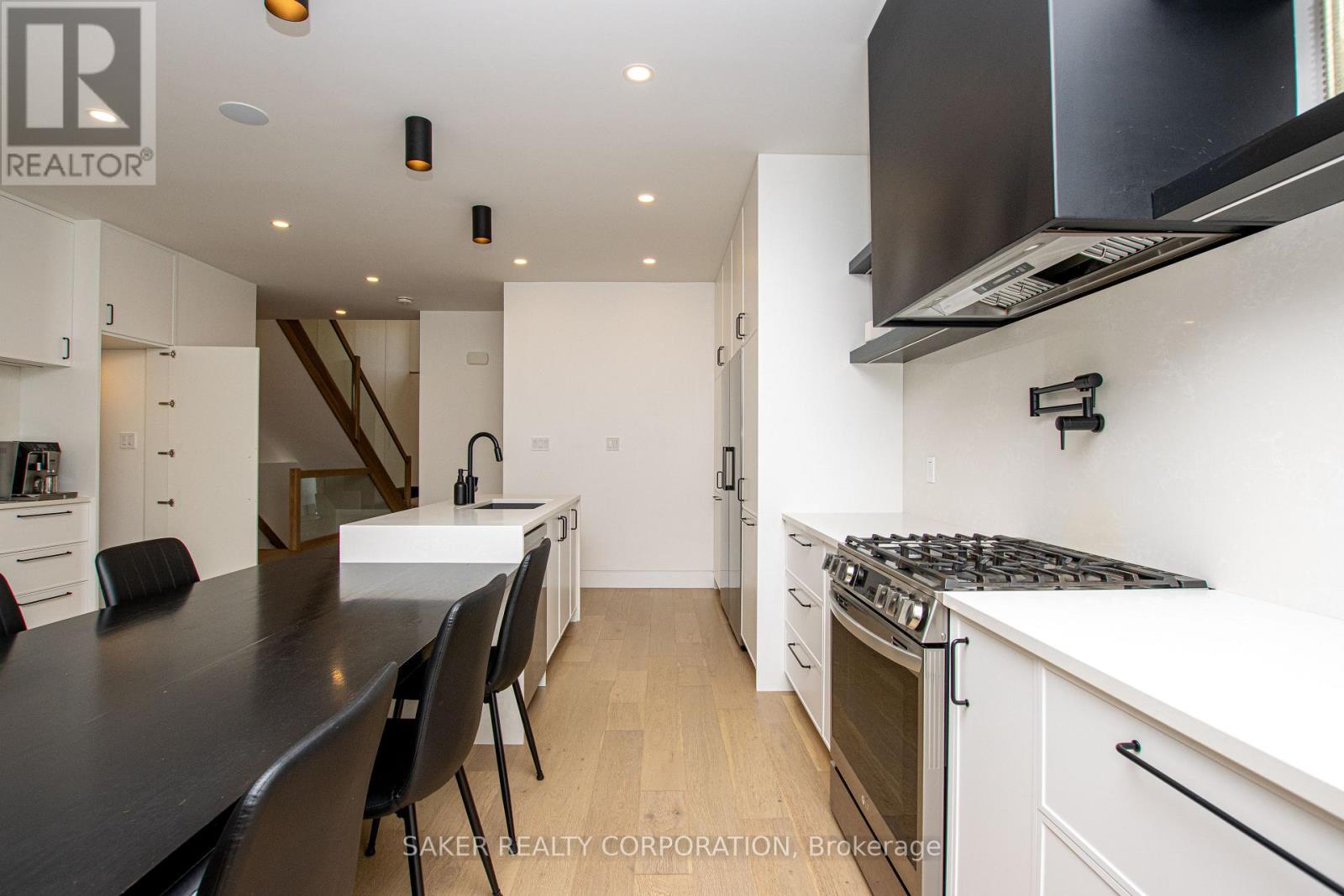 71 LANGARTH STREET W - 12