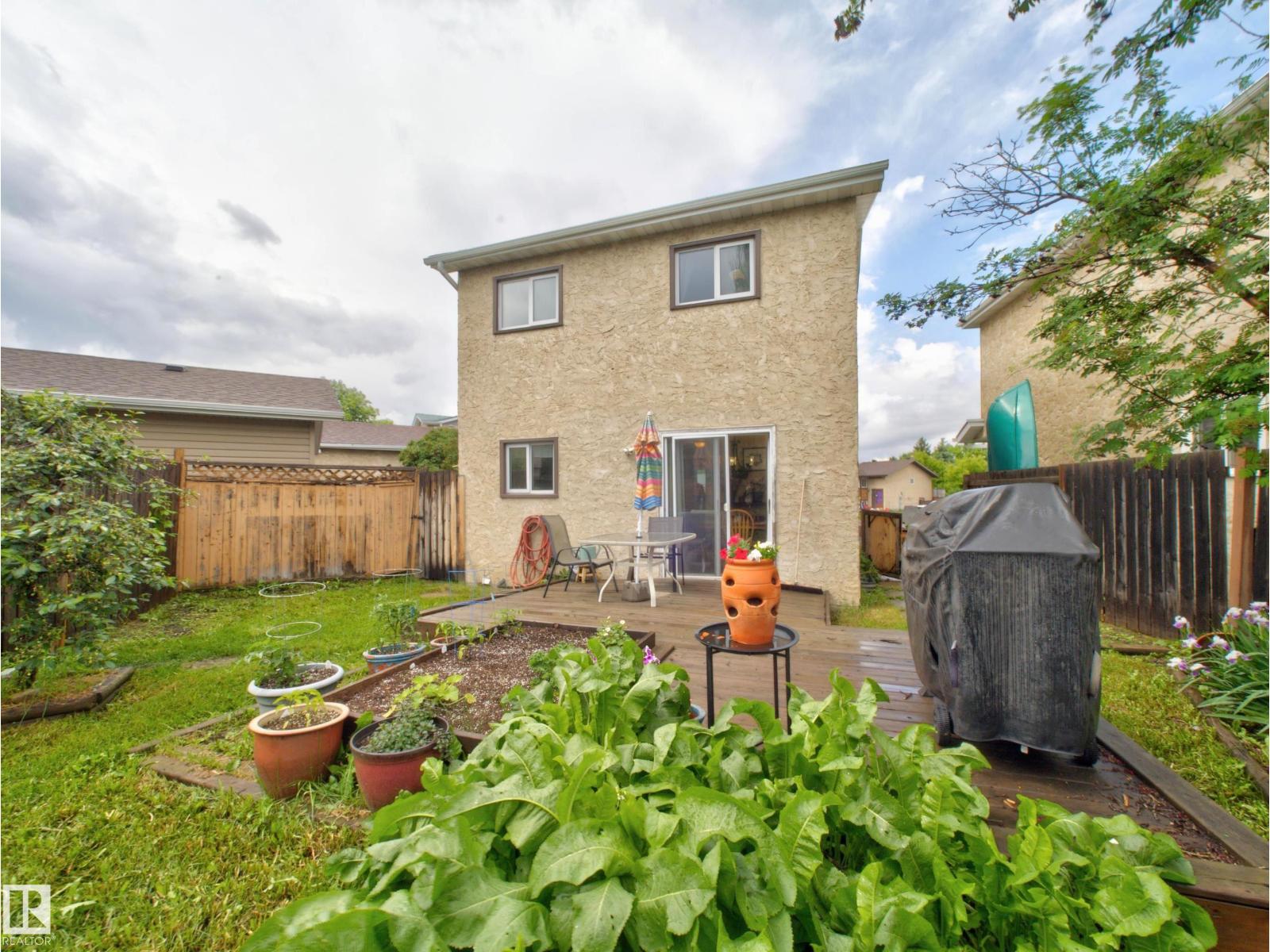 3503 42A AV NW - 53