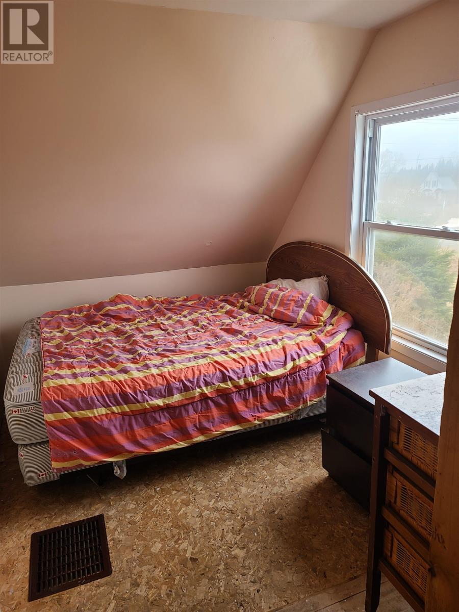 2070 Cape Bear Road - 25