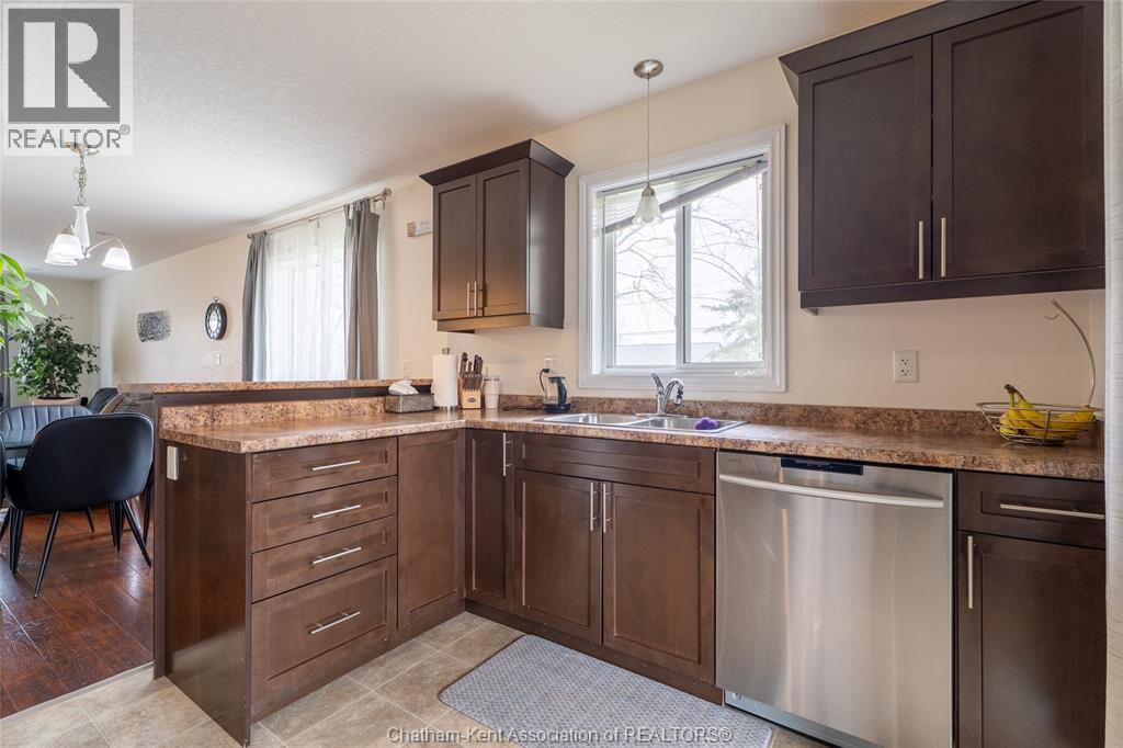 30 St Michael AVENUE - 13