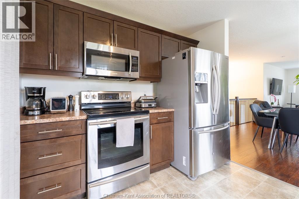 30 St Michael AVENUE - 14