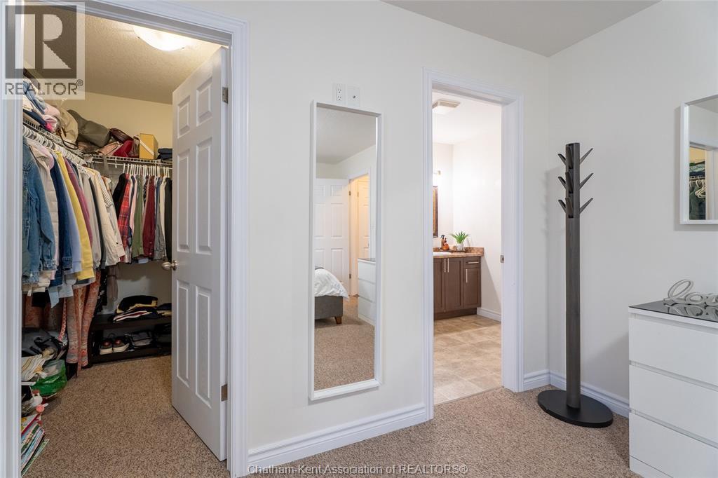30 St Michael AVENUE - 20