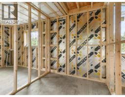 572 Robinson Subdivision, Whitehorse South, YT Y1A6S3 Photo 30