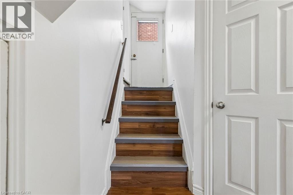 130 HUDSON Crescent - Image 29