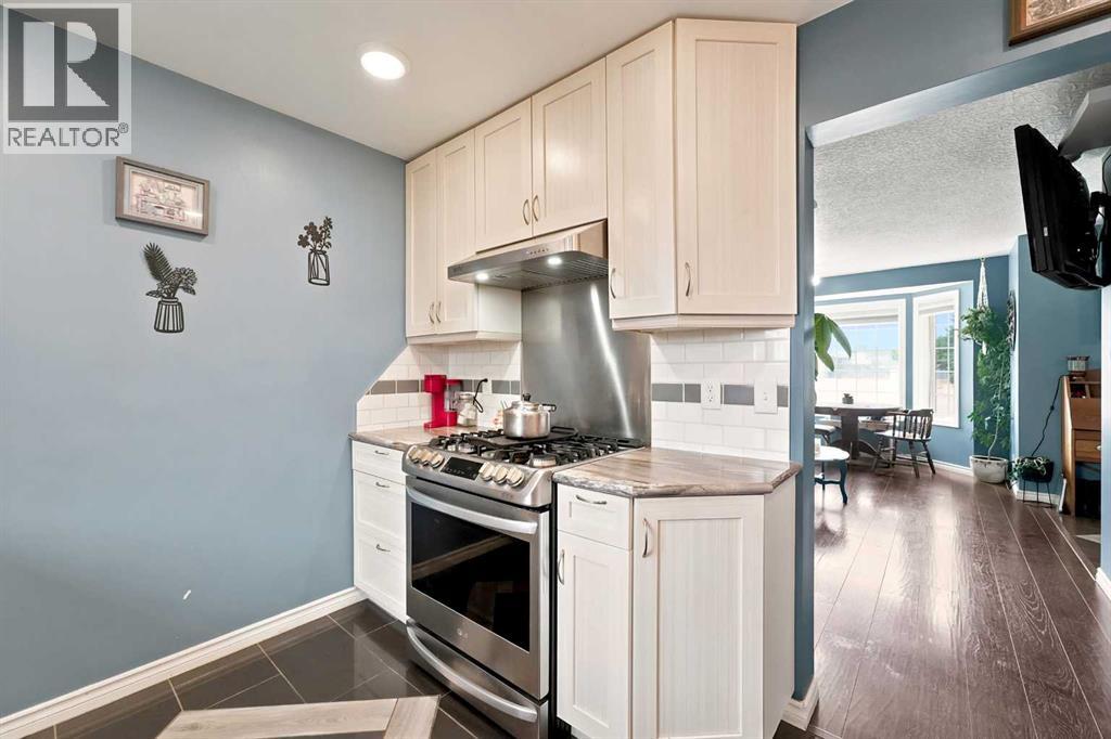 4707 44 Street - 10