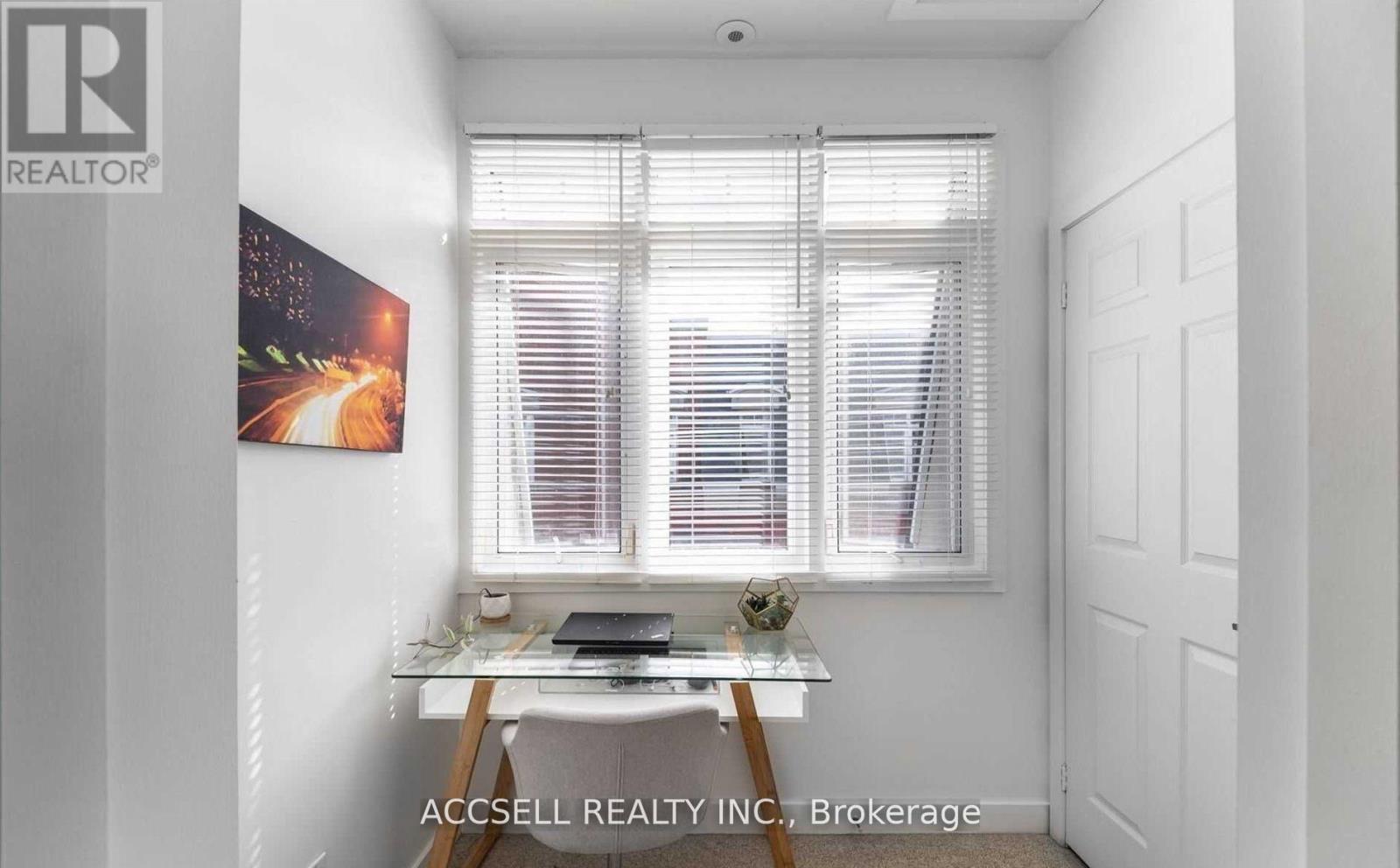 #229 3400 LAKE SHORE BOULEVARD W - 11