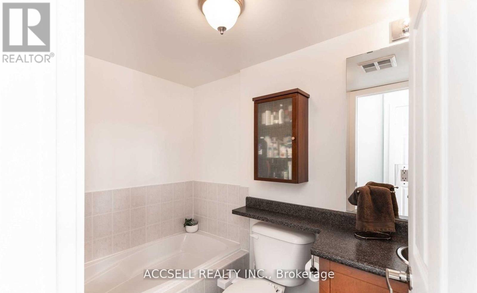 #229 3400 LAKE SHORE BOULEVARD W - 12