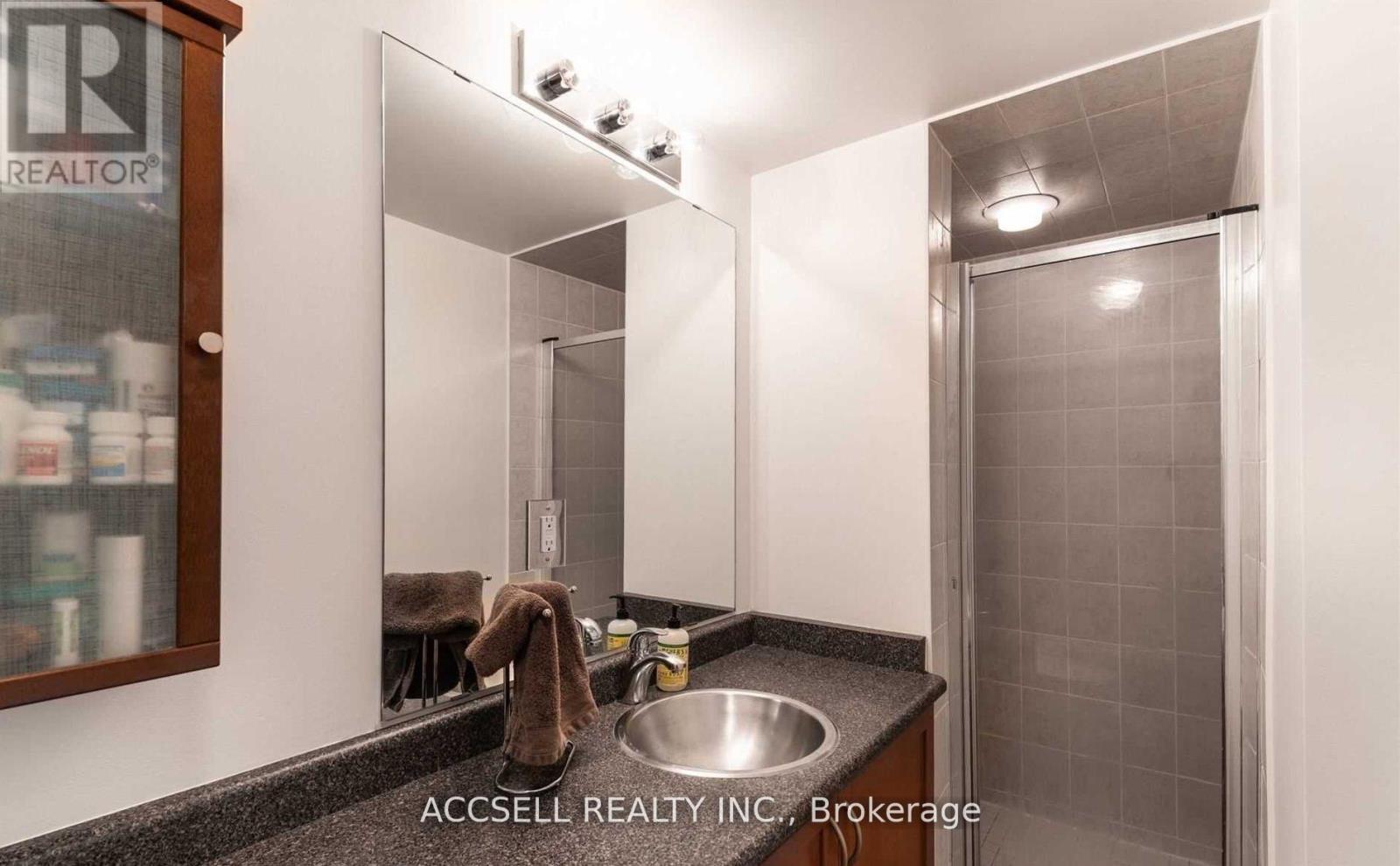 #229 3400 LAKE SHORE BOULEVARD W - 13