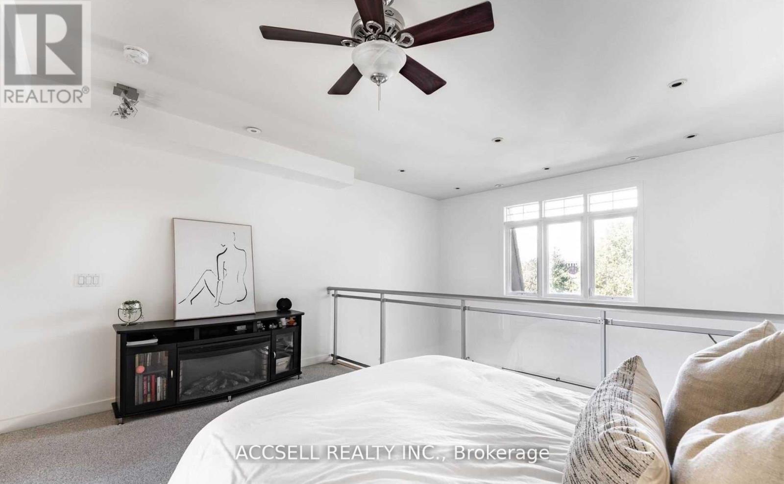 #229 3400 LAKE SHORE BOULEVARD W - 9