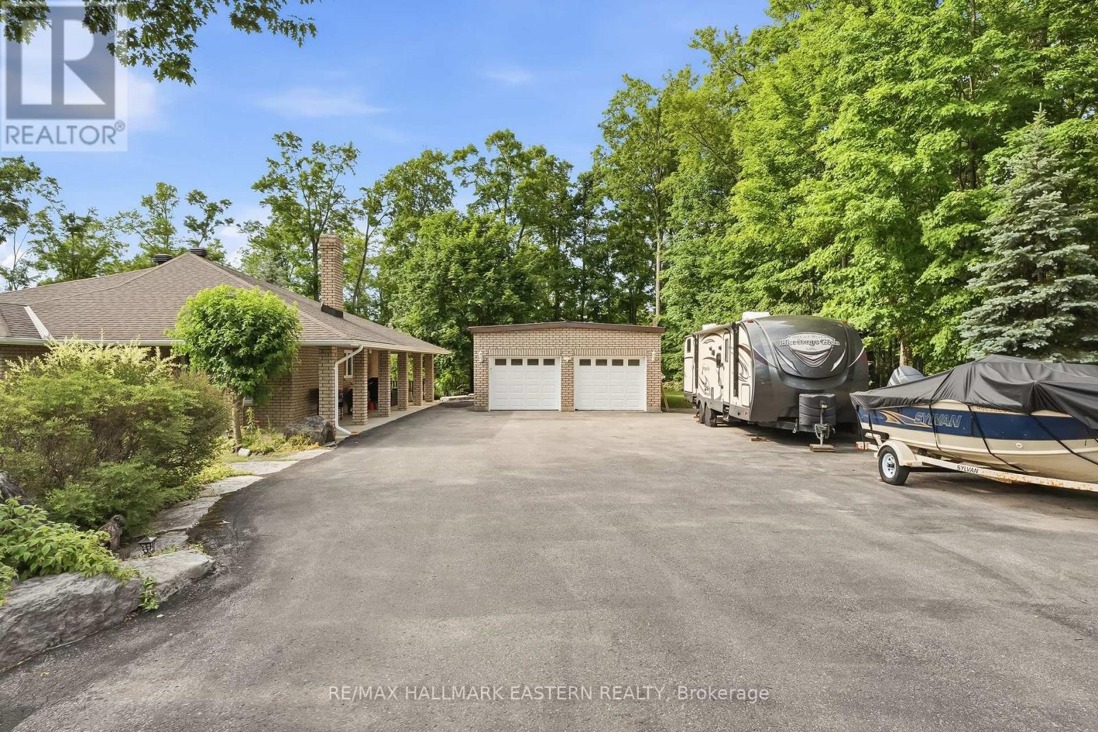 139 LAKELAND AVENUE - 47