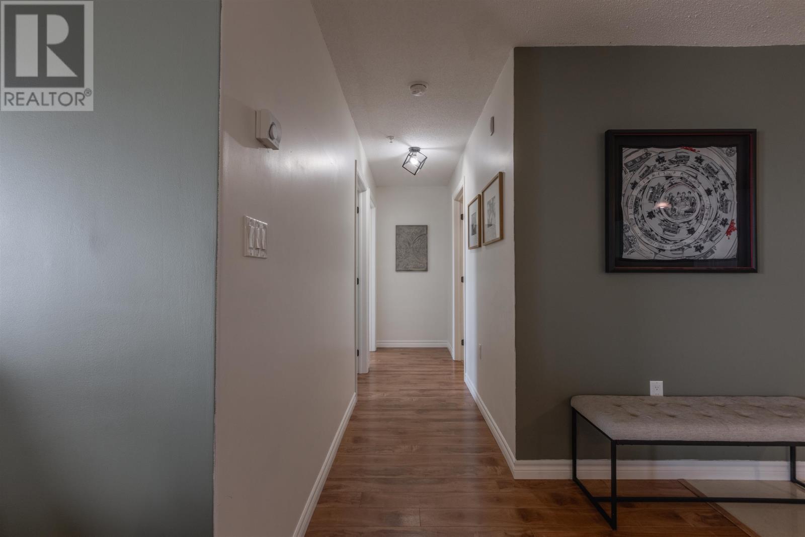 ##301 516 MACEWEN Road - 15