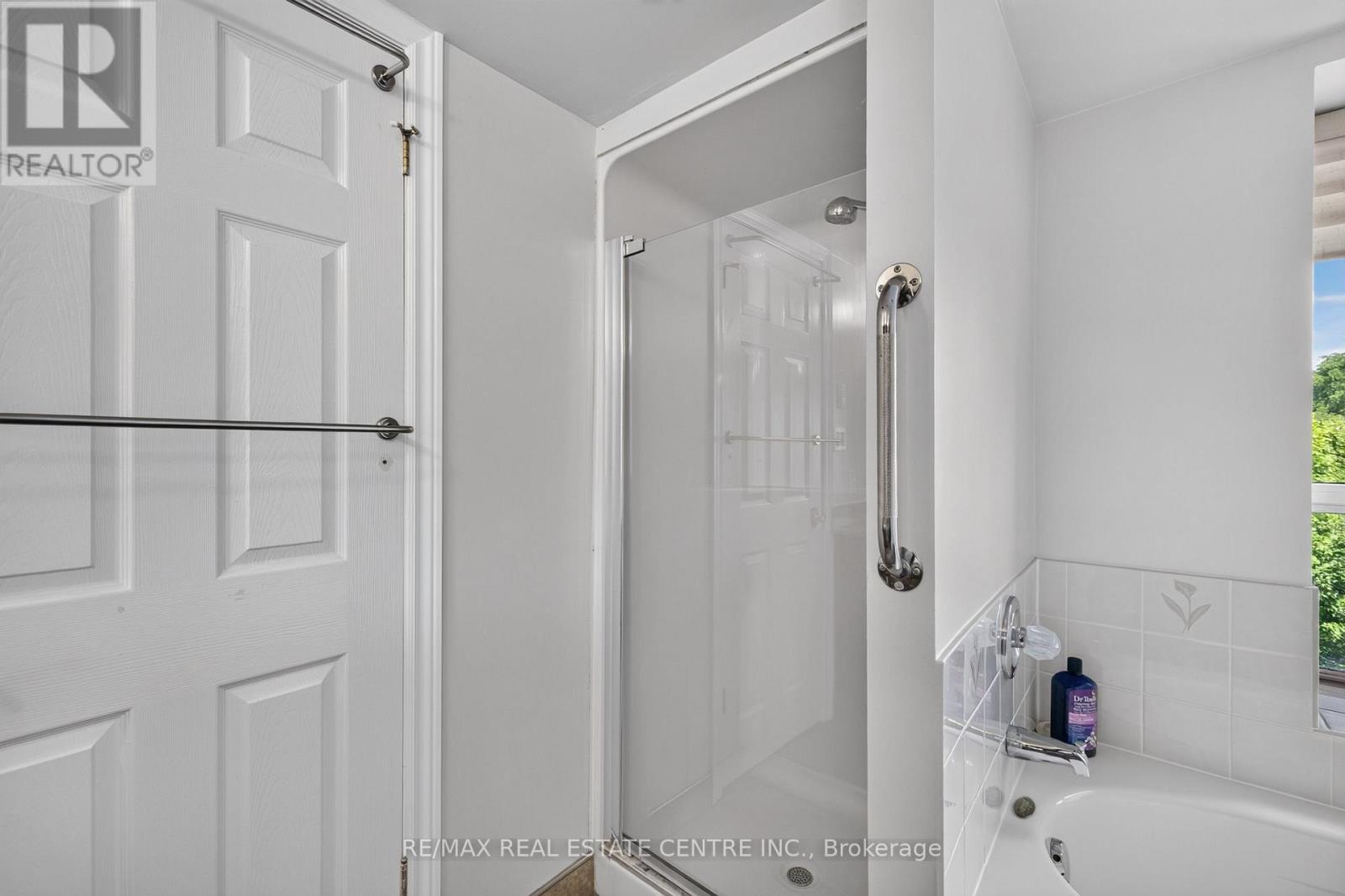 #602 281 BRISTOL STREET - 26