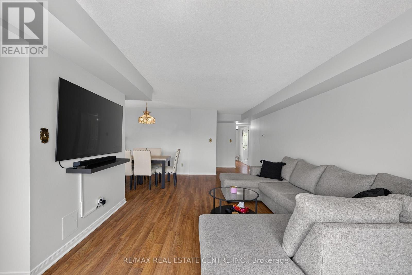 #602 281 BRISTOL STREET - 9