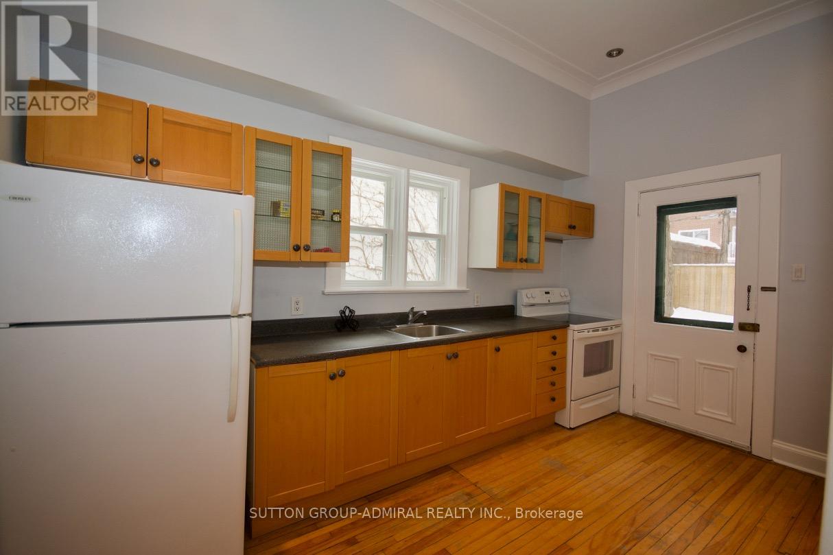 162 DALY AVENUE - 14