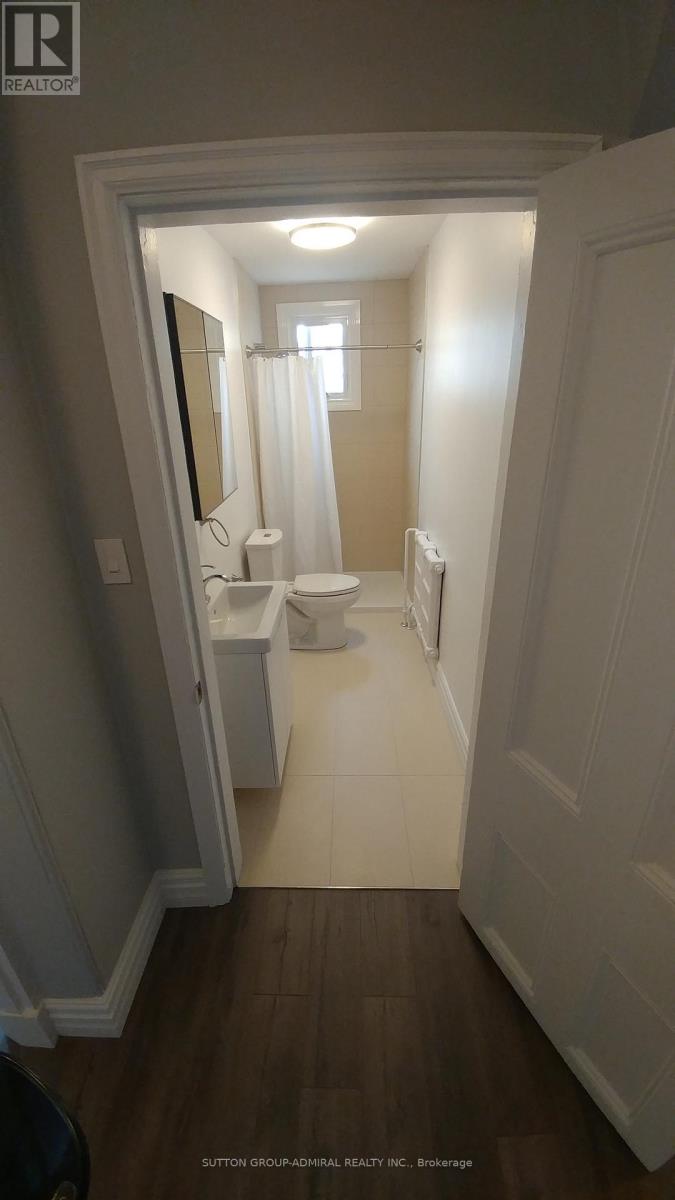 162 DALY AVENUE - 20
