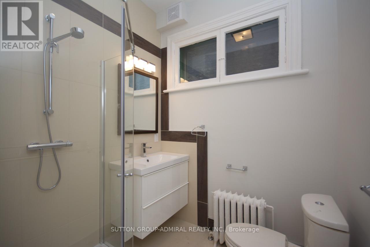 162 DALY AVENUE - 34