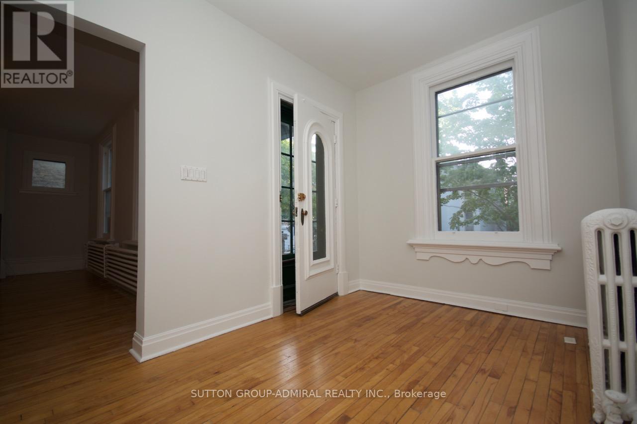 162 DALY AVENUE - 35