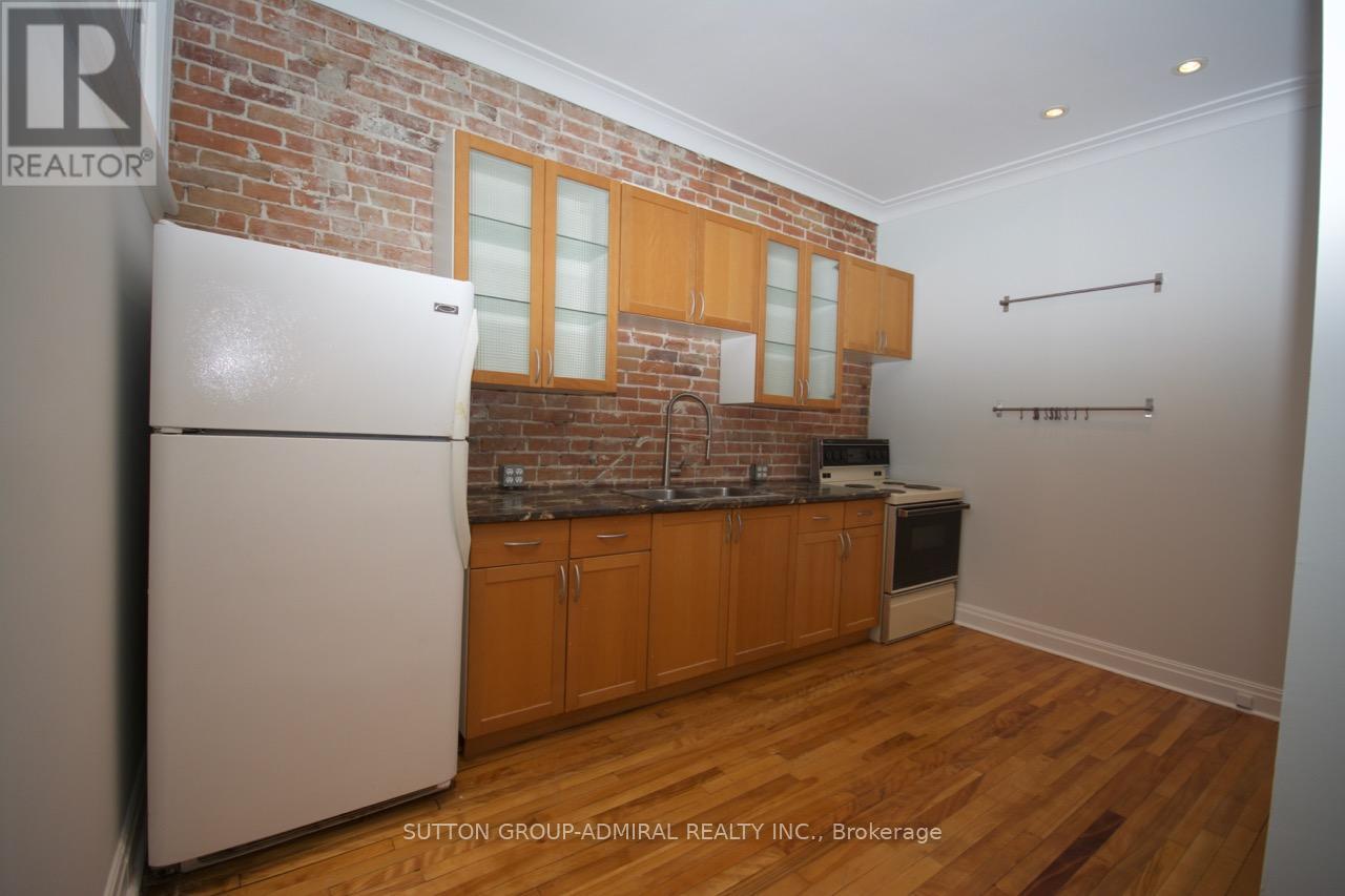 162 DALY AVENUE - 36