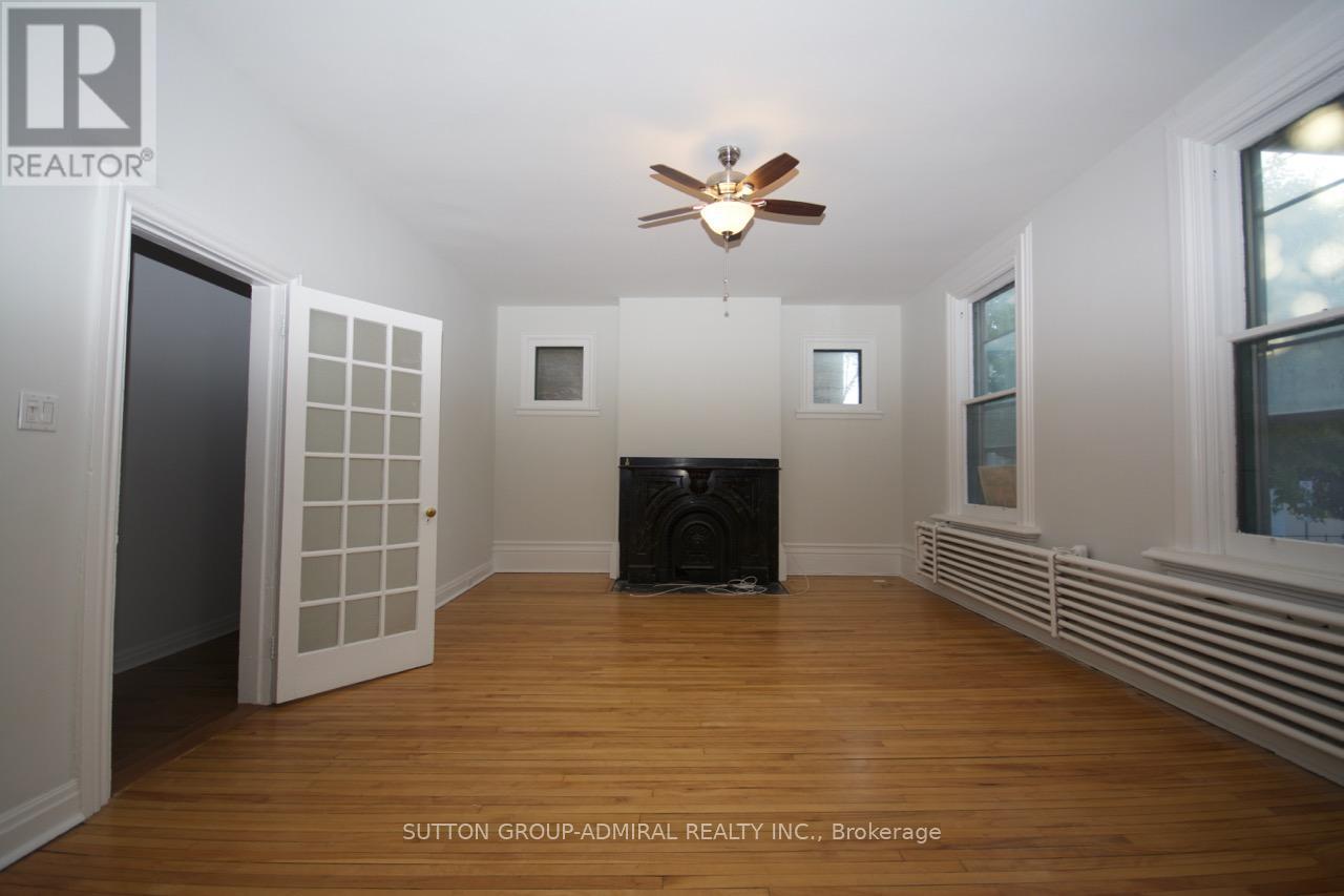 162 DALY AVENUE - 37