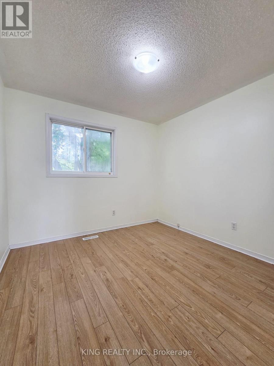322 FLEMING DRIVE - 10