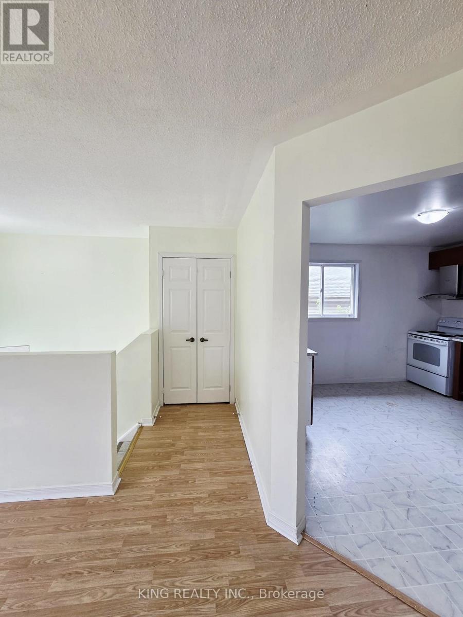 322 FLEMING DRIVE - 15