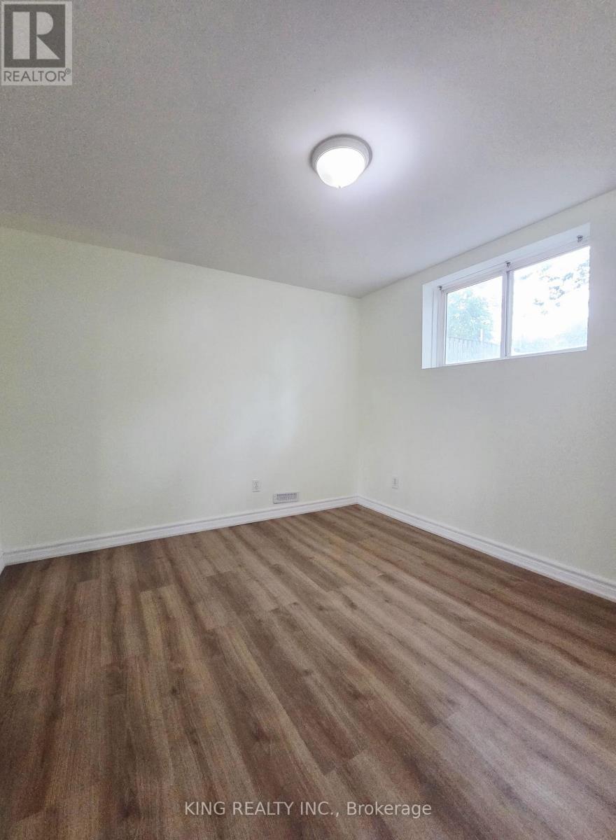 322 FLEMING DRIVE - 19