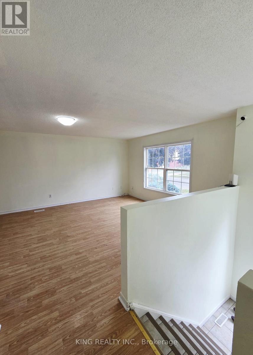 322 FLEMING DRIVE - 27