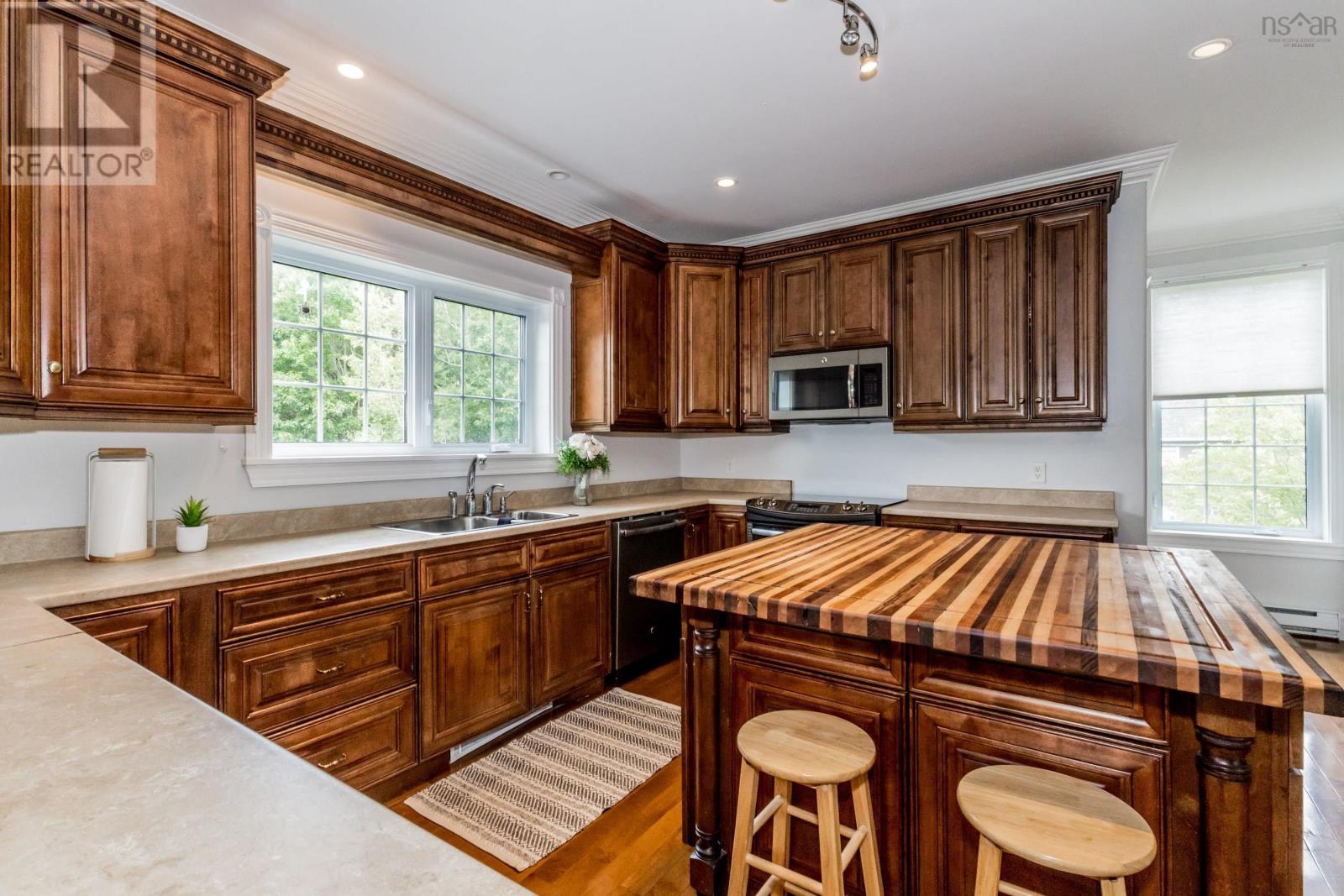 81 Terra Nova Drive - 12