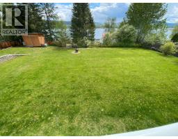 Living room - 1812 Marble Street, Quesnel, BC V2J4M4 Photo 6