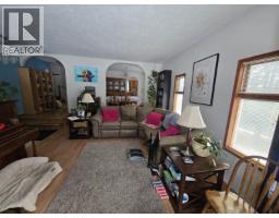 1812 Marble Street, Quesnel, BC V2J4M4 Photo 32