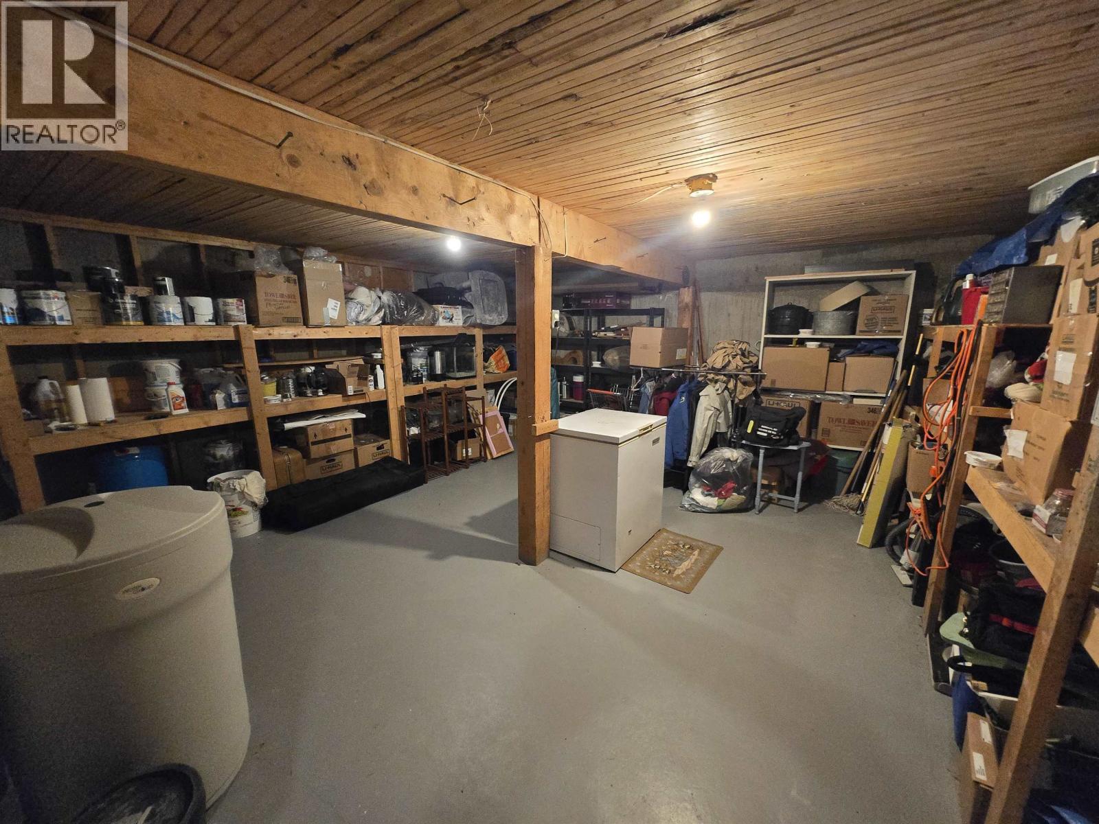 1812 MARBLE STREET - 27