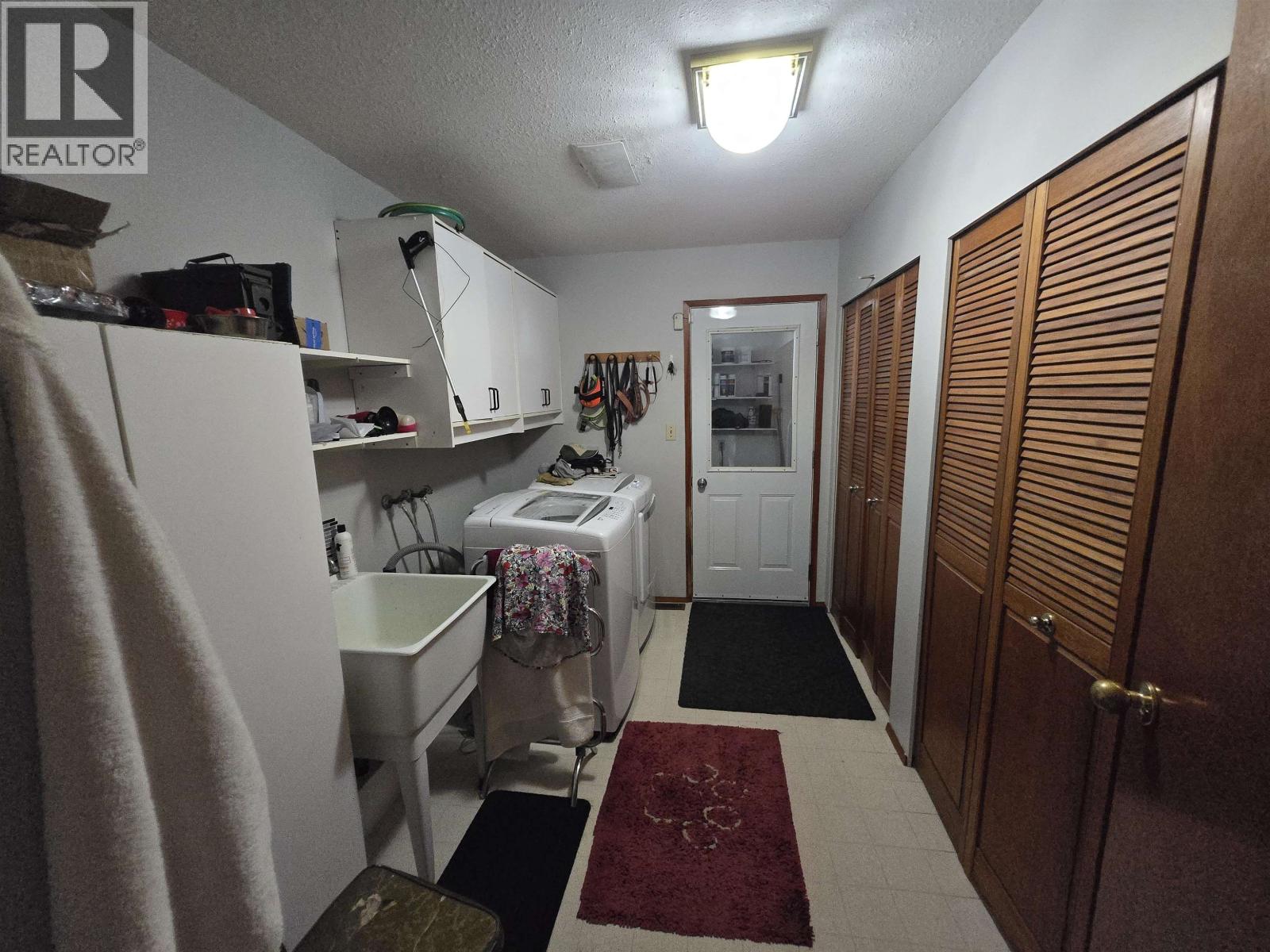 1812 MARBLE STREET - 25