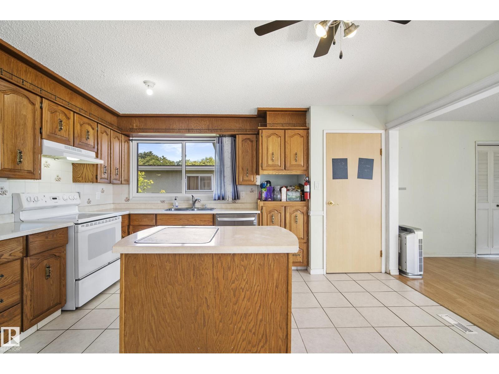 14916 114A ST NW - 10