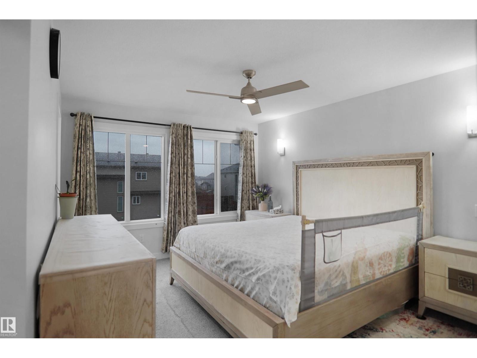 2551 12 AV NW - 30