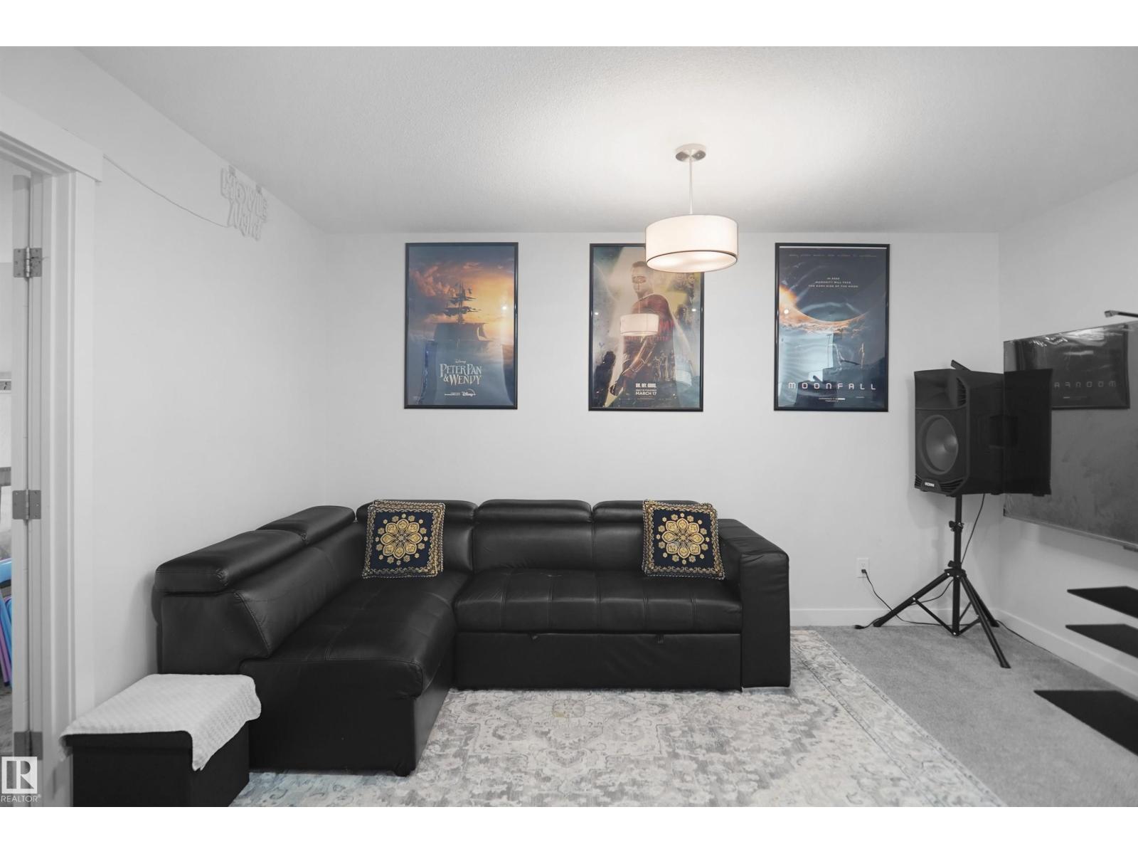 2551 12 AV NW - 37