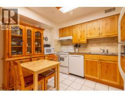 7348 Coronado Drive, Burnaby, BC V5A1R1 Photo 11