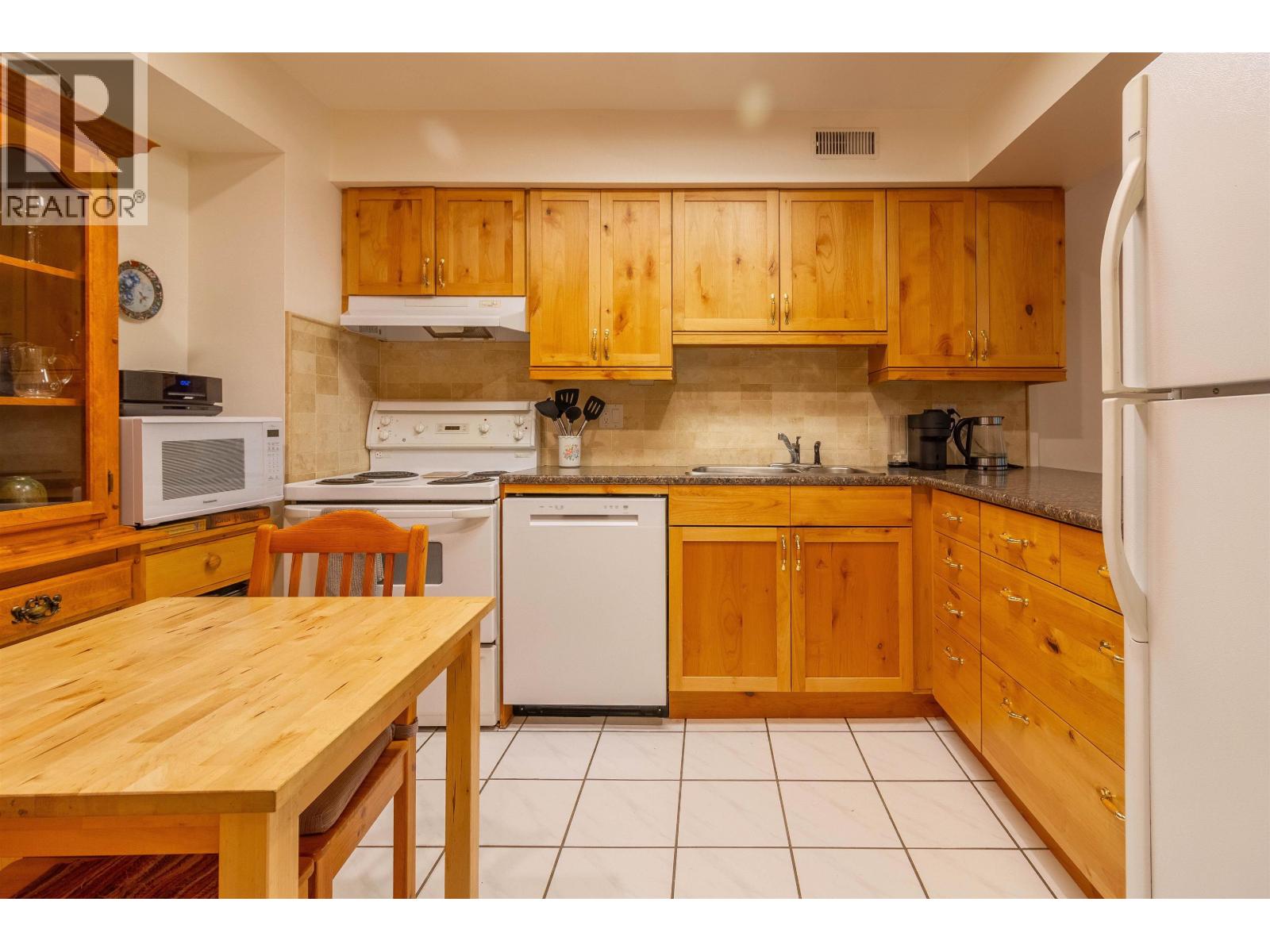 7348 CORONADO DRIVE, Burnaby