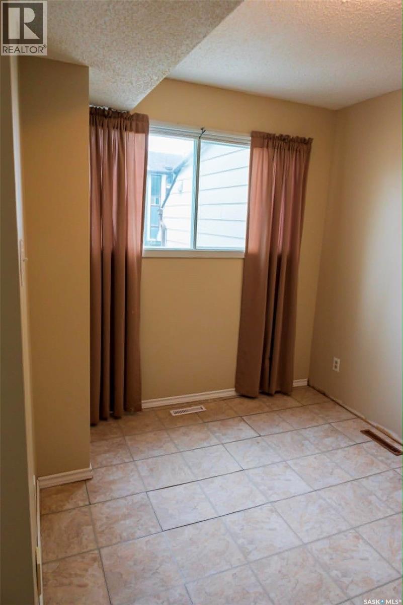 #5056 10th AVENUE - 20