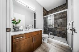 18 Gottfried Point, Winnipeg, MB R2C5T5 Photo 17
