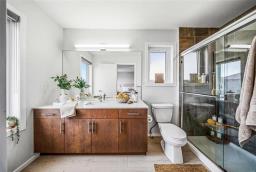 18 Gottfried Point, Winnipeg, MB R2C5T5 Photo 19