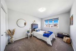 18 Gottfried Point, Winnipeg, MB R2C5T5 Photo 22