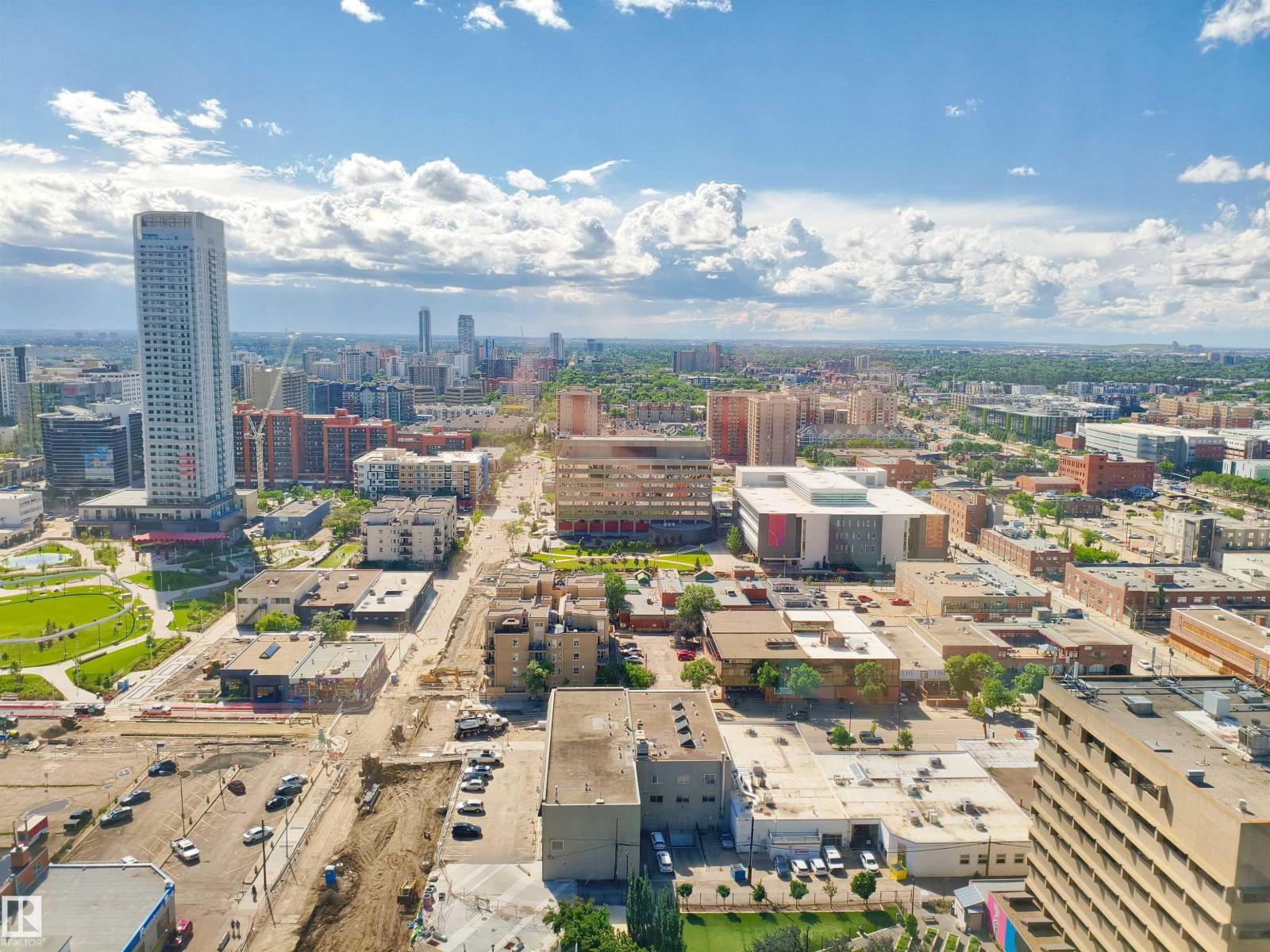 #2505 10410 102 AV NW - 2