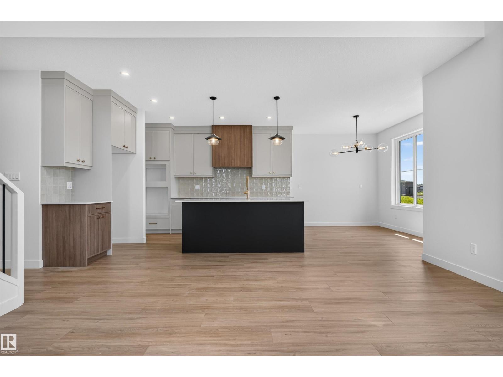 1866 EATON WD NW - 18