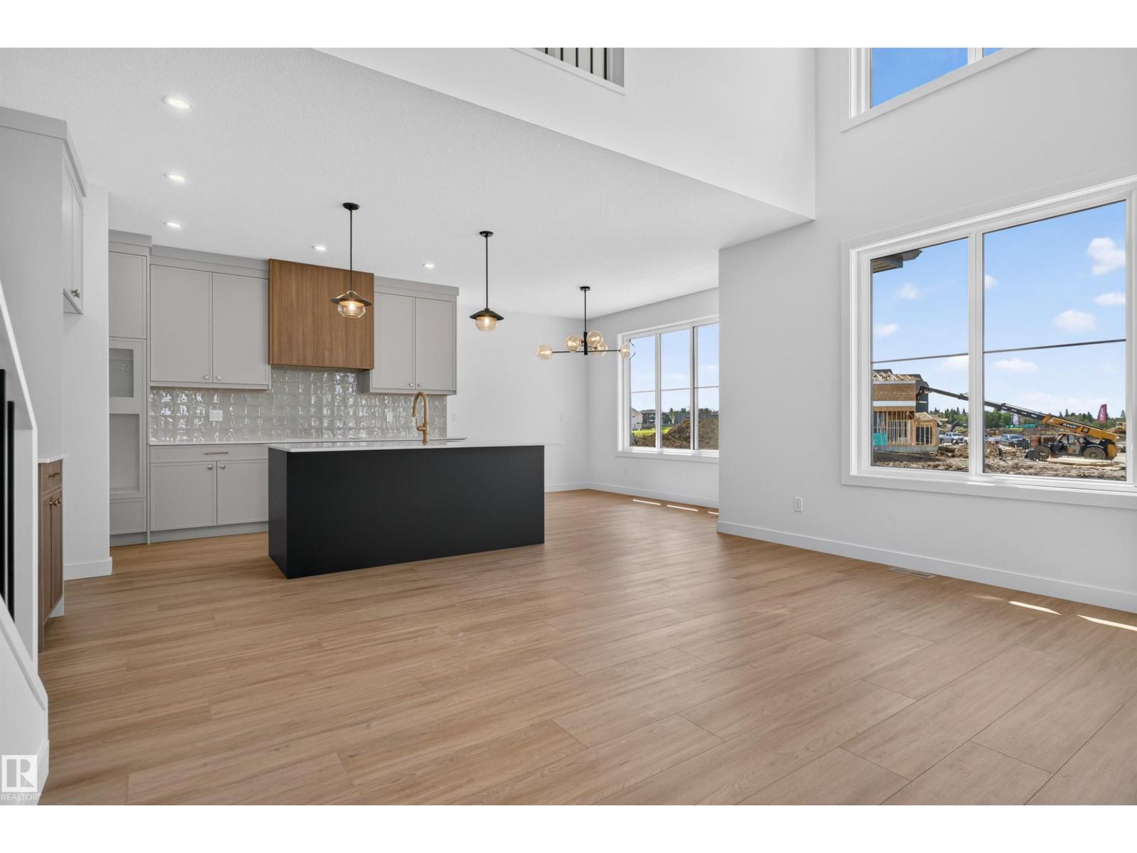 1866 EATON WD NW - 17