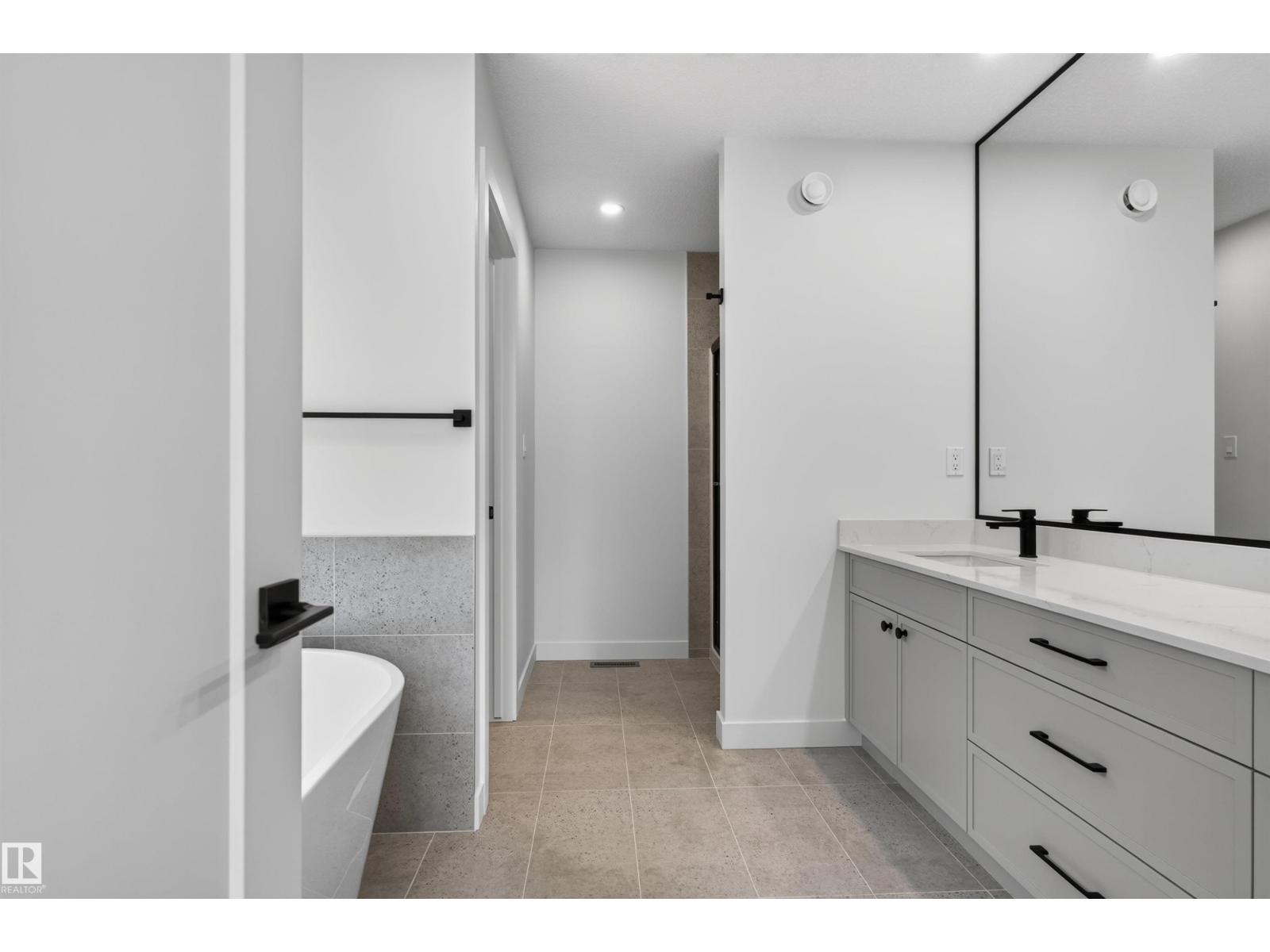 1866 EATON WD NW - 46