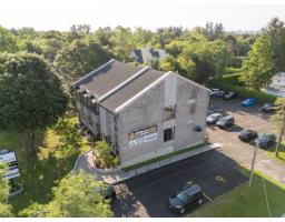 366 Ch. D'aylmer, Gatineau, QC J9H1A7 Photo 11