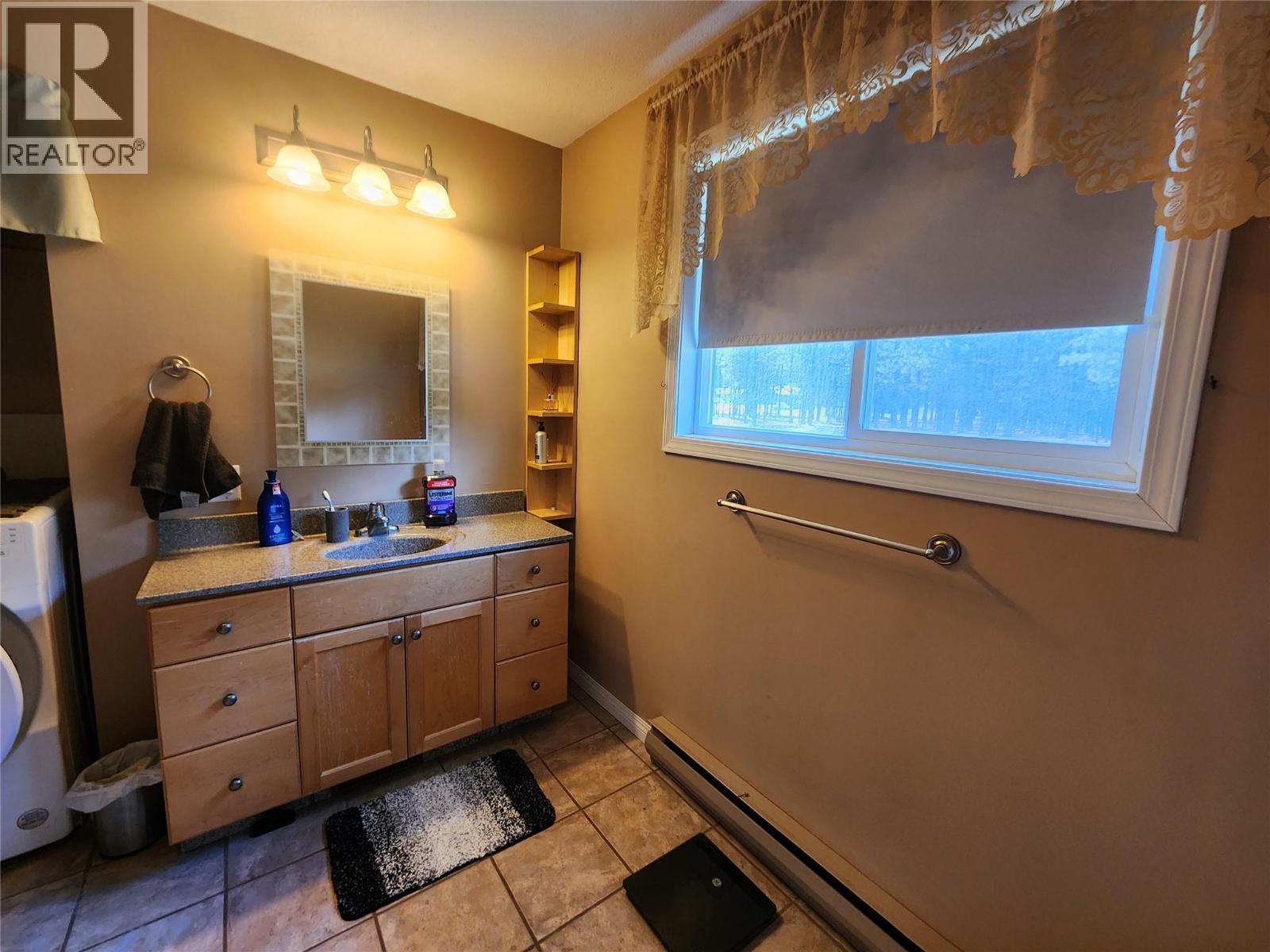 5440 41 Highway - 19